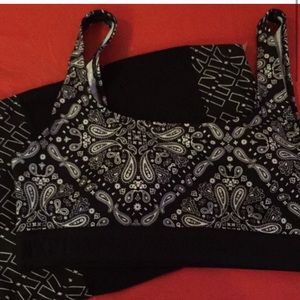 Pink! Victoria’s Secret Black n White Bundle